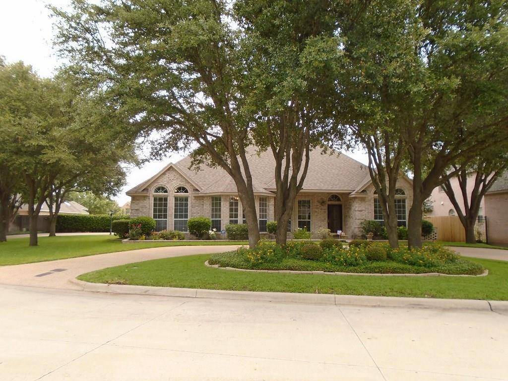 6905 Vista Ridge Court, Fort Worth, TX 76132