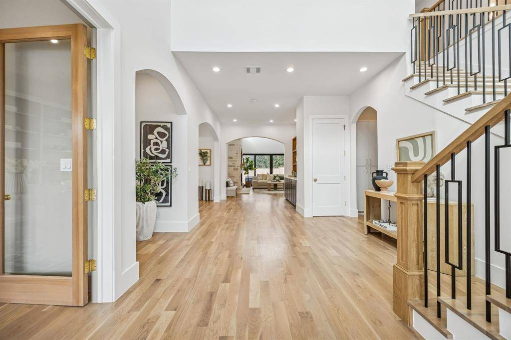 1811 Bermuda Street, Dallas, TX 75214