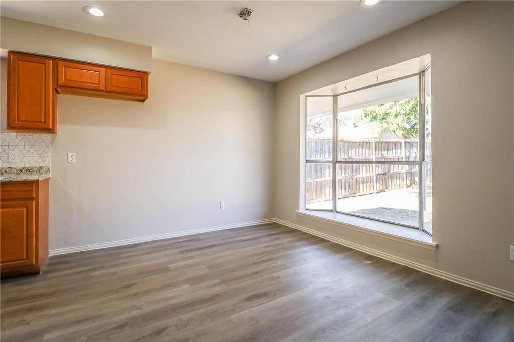 603 Glen Rock Place, Arlington, TX 76014