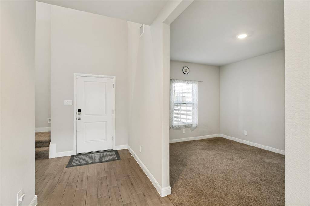 832 Alexandria Lane, Joshua, TX 76058
