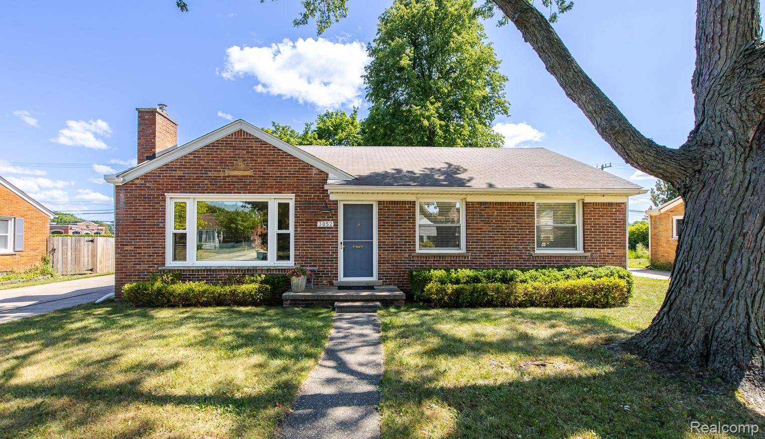 3852 Ravena AVE, Royal Oak, MI 48073