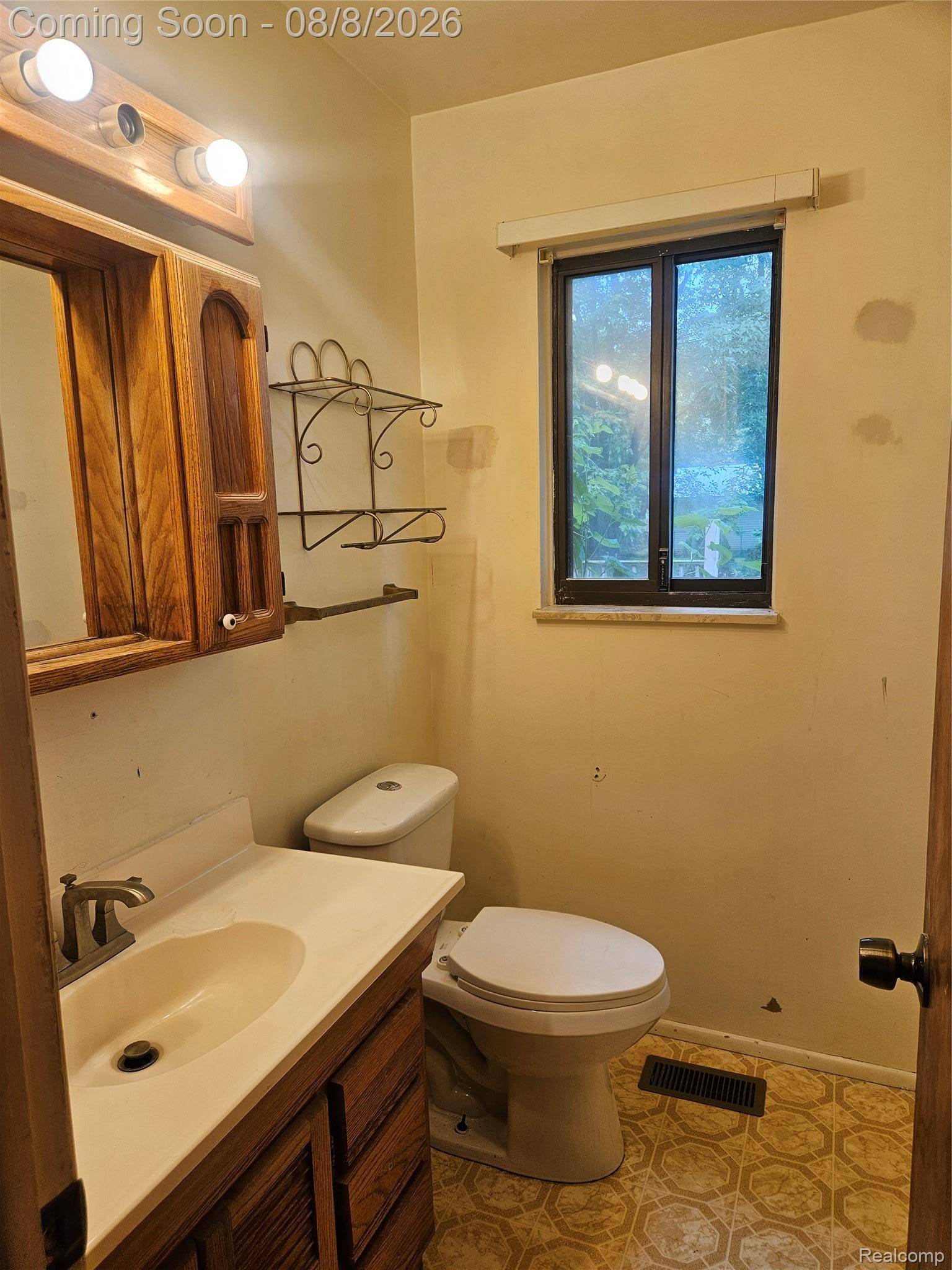 4507 W Wilson RD, Vienna Charter Township, MI 48420