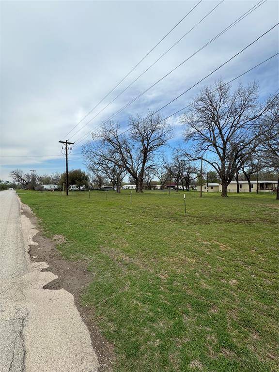 155 Pawnee Trail, Weatherford, TX 76087