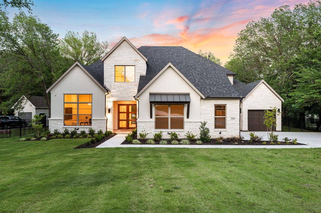 2131 Ravenwood Drive, Keller, TX 76262