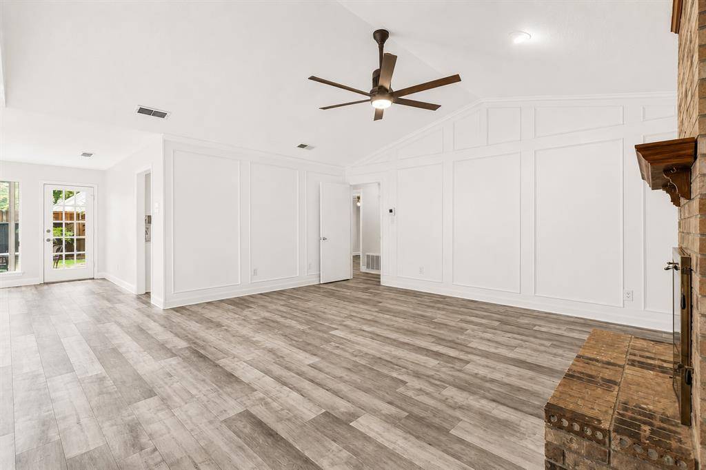 1005 Nottingham Drive, Carrollton, TX 75007