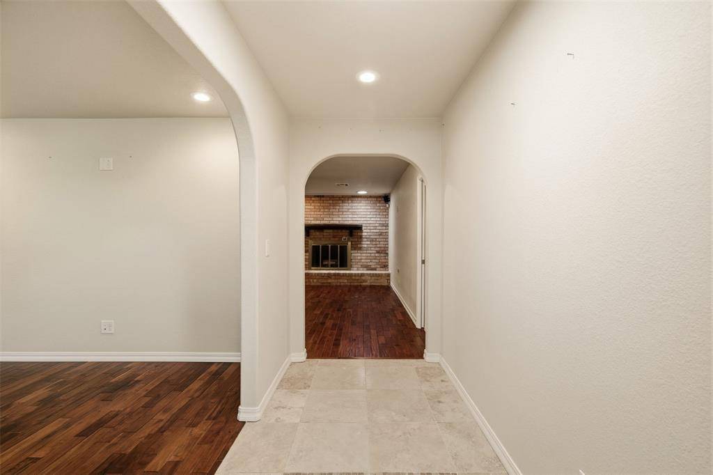 1209 Southwood Drive, Woodway, TX 76712