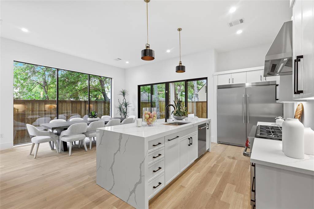 3624 N Fitzhugh Avenue, Dallas, TX 75204
