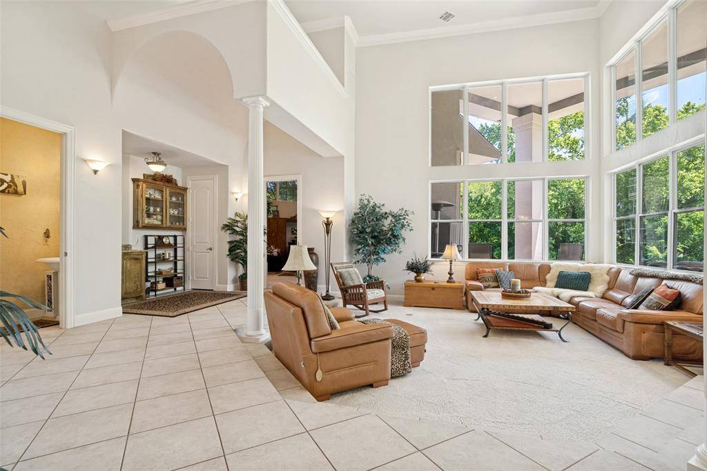 105 Sedalia Drive, Fort Worth, TX 76108