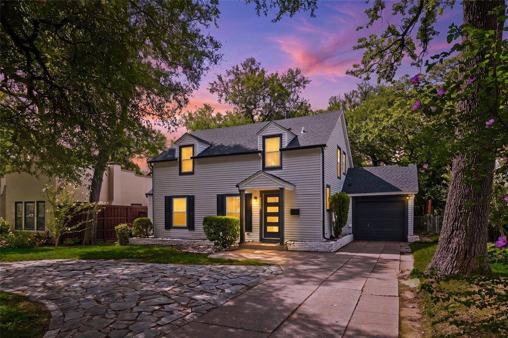2228 Goldenrod Avenue, Fort Worth, TX 76111