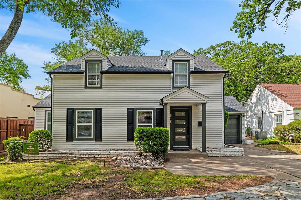2228 Goldenrod Avenue, Fort Worth, TX 76111