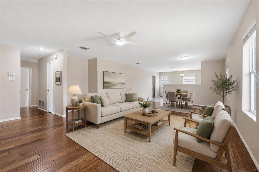 102 Pintail Lane, Sanger, TX 76266
