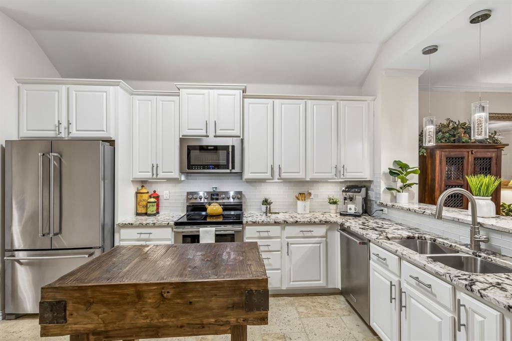 3075 Willow Grove Boulevard #402, Mckinney, TX 75070