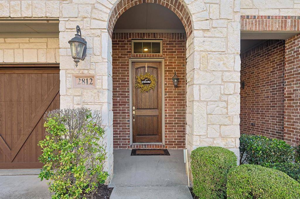 2812 Cedar Elm Drive, Carrollton, TX 75010