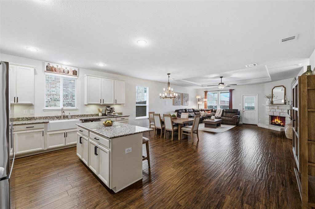 2341 Parda Alpina Lane, Fort Worth, TX 76131