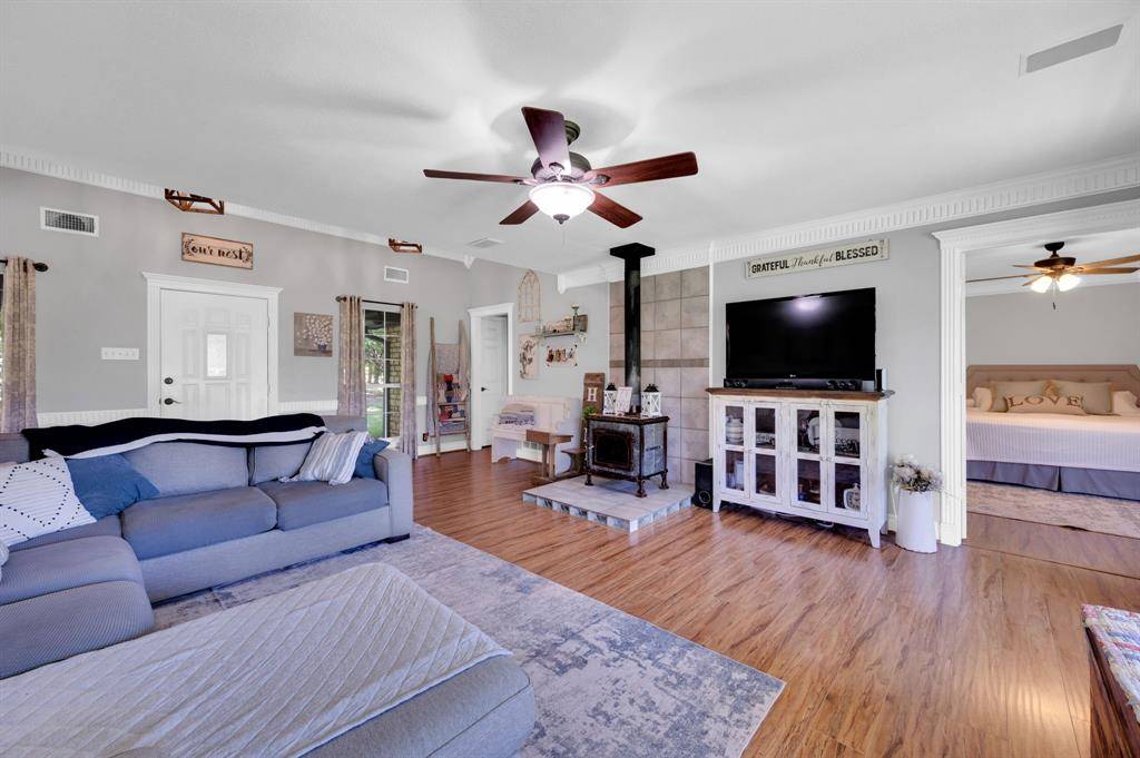 1511 Tower Road, Midlothian, TX 76065