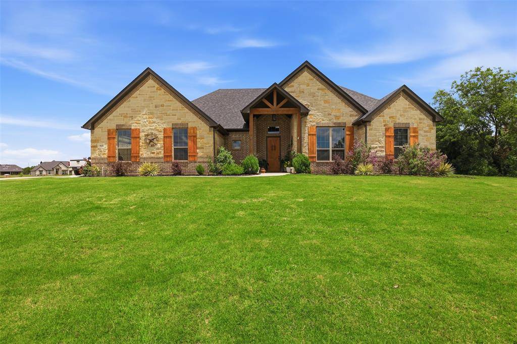 915 Taylor Branch, Springtown, TX 76082