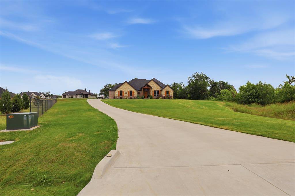 915 Taylor Branch, Springtown, TX 76082