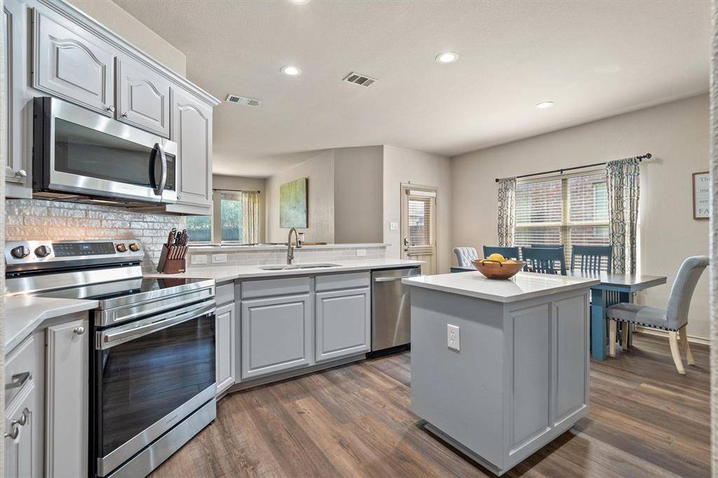 3305 Hornbeam Street, Denton, TX 76226