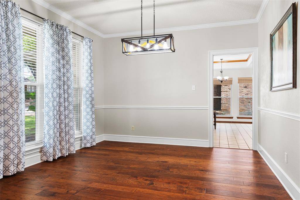 4203 Oak Springs Drive, Arlington, TX 76016