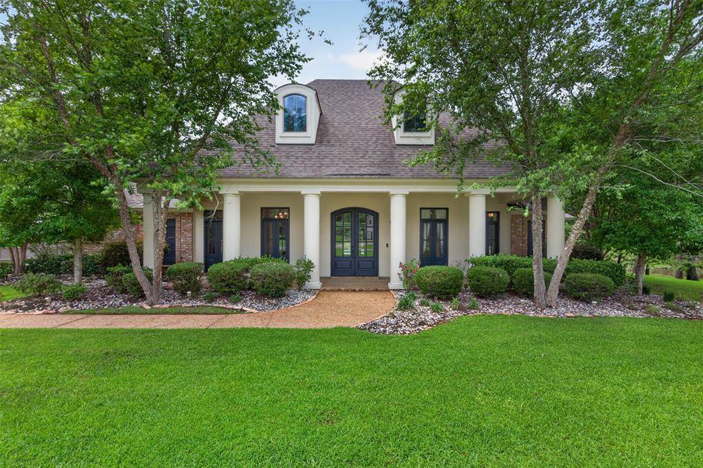2910 Long Lake Drive, Shreveport, LA 71106