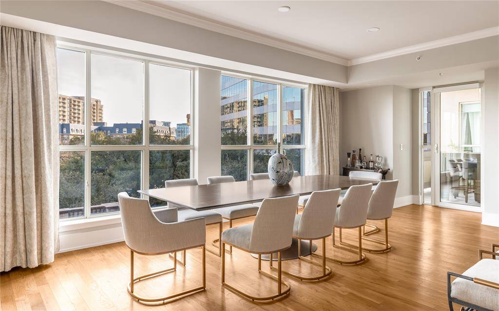 3401 Lee Parkway #404, Dallas, TX 75219