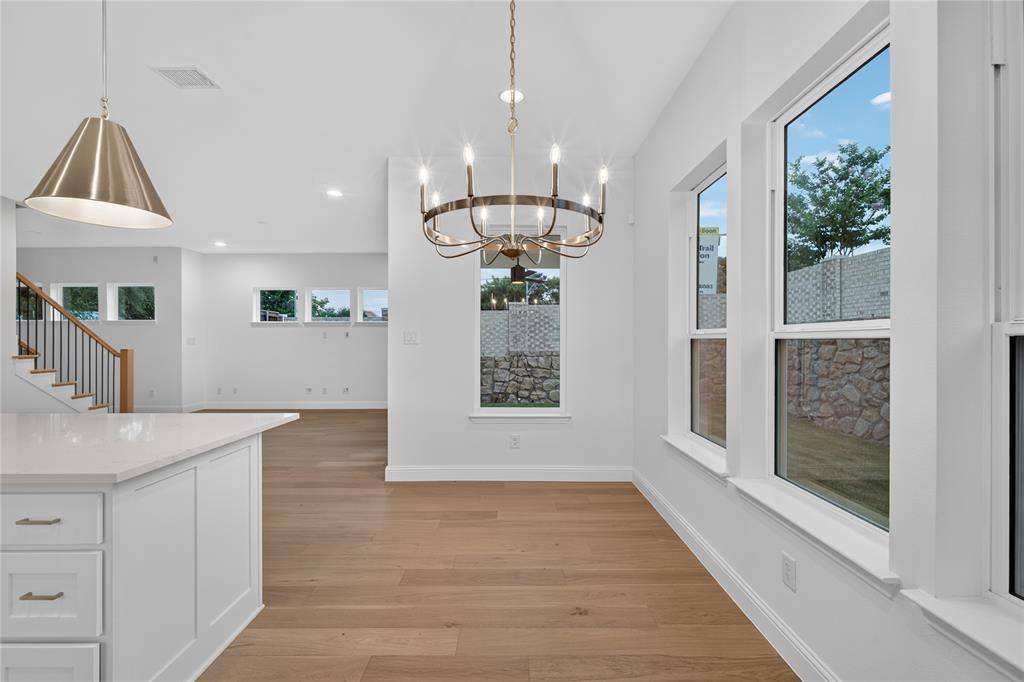 9676 Mav Lane, Dallas, TX 75238