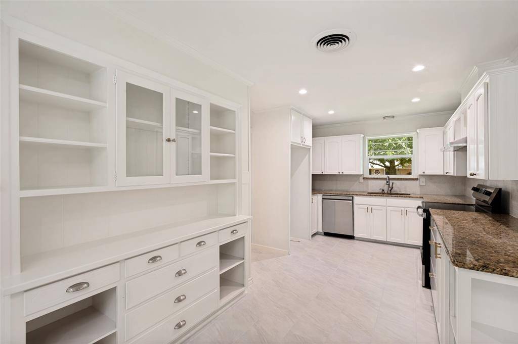 708 Headlee Street, Denton, TX 76201
