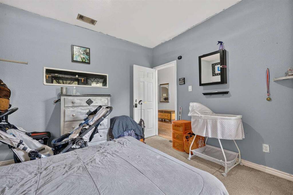 1411 Chateau Lane, Mansfield, TX 76063