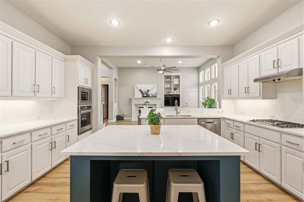 2370 Sleepy Hollow Trail, Frisco, TX 75033
