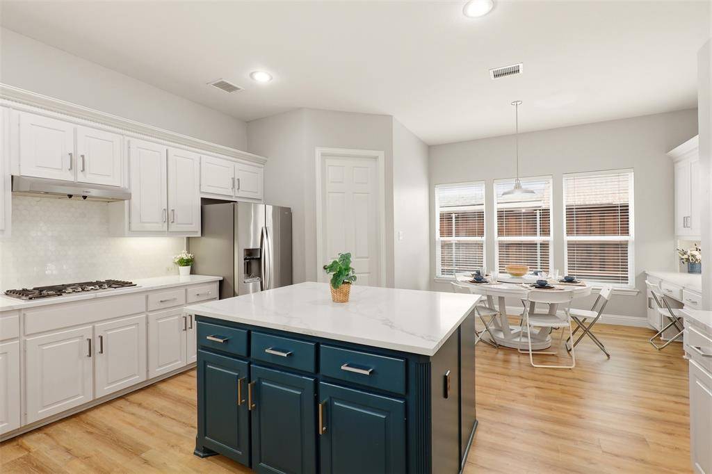 2370 Sleepy Hollow Trail, Frisco, TX 75033