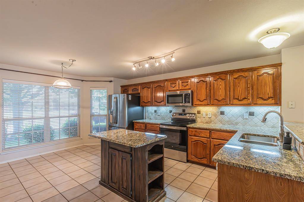 2851 Tractor Trail, Rockwall, TX 75032