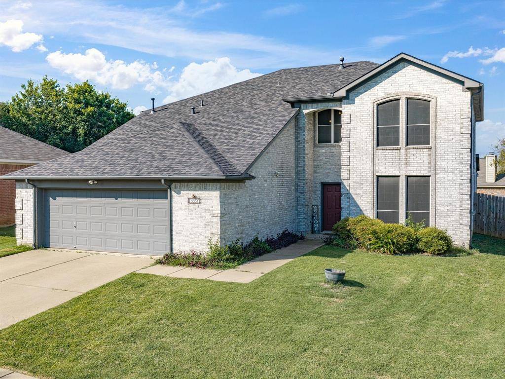 5004 Vaquero Drive, Arlington, TX 76017