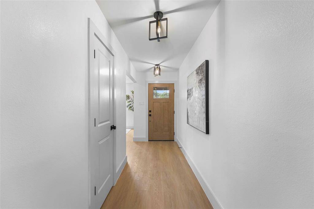 925 Fernwood Drive, Richardson, TX 75080