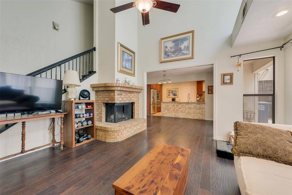 17113 Upper Bay Road, Addison, TX 75001