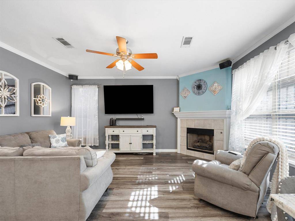 7824 Teal Drive, Fort Worth, TX 76137