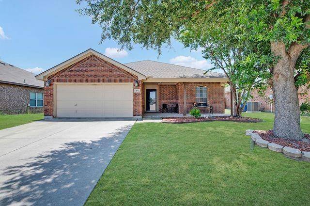 804 Bur Oak Drive, Burleson, TX 76028