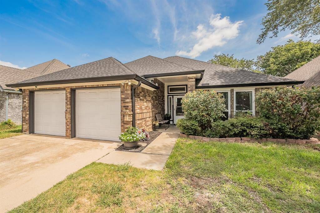 9948 Pack Saddle Trail, Fort Worth, TX 76108