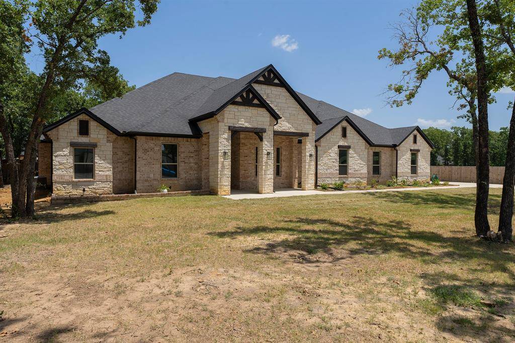 300 Seacross Court, Combine, TX 75159