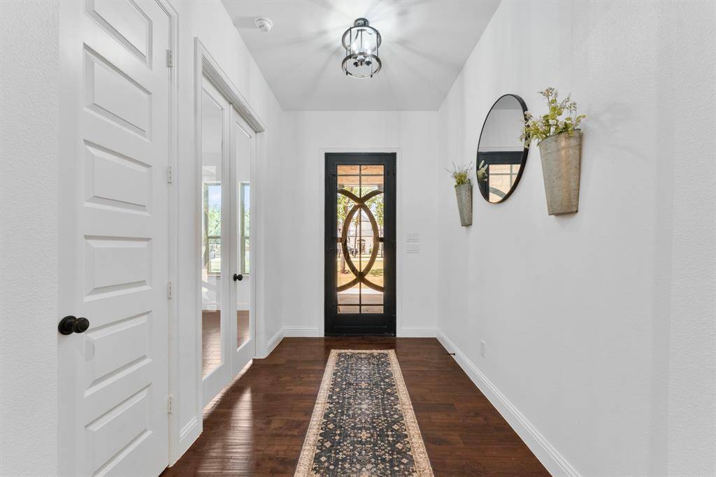 300 Seacross Court, Combine, TX 75159
