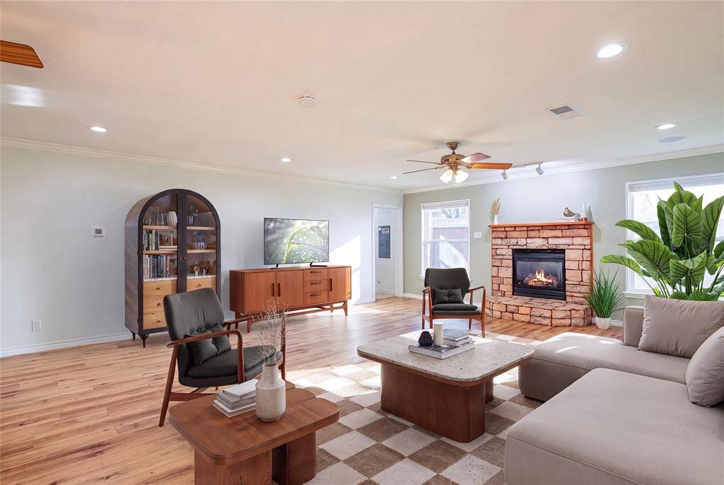 6229 Maurie Drive, Watauga, TX 76148
