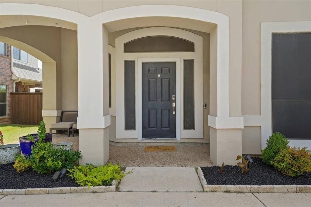 5508 Thistle Hill, Denton, TX 76210