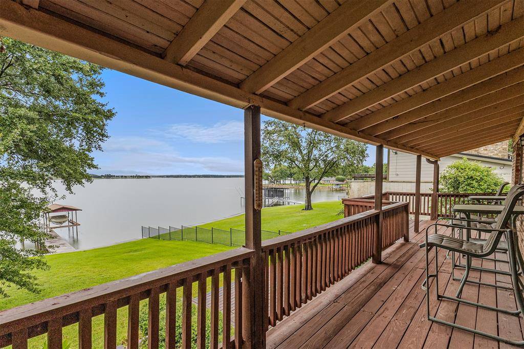 17 Shoreline Drive, Star Harbor, TX 75148