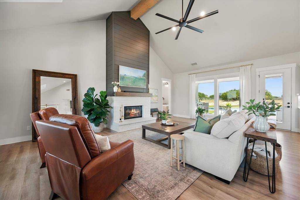2119 Eagles Ridge Drive, Weatherford, TX 76087
