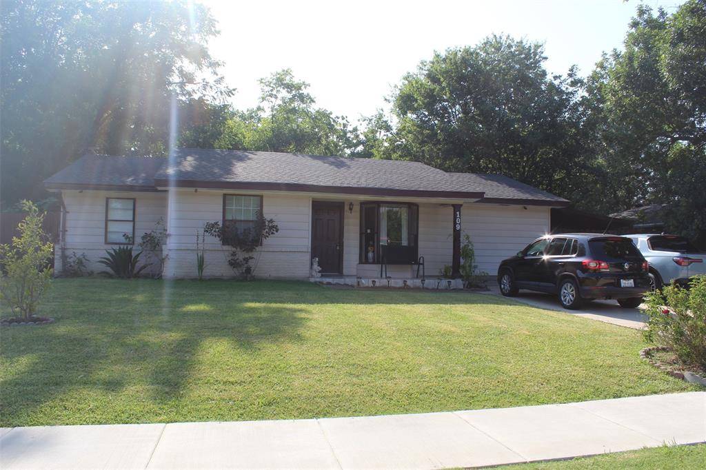 109 Brunswick Lane, Mesquite, TX 75149