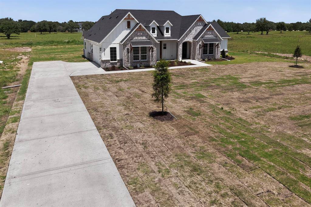 311 VZ County Road 3811, Wills Point, TX 75169
