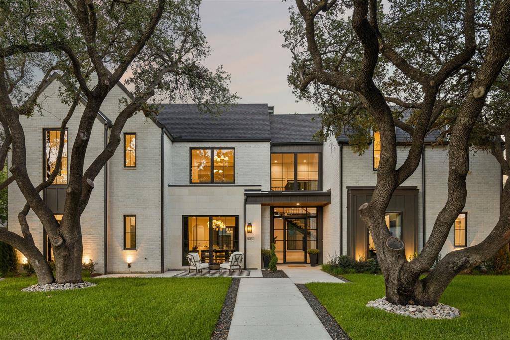 16834 Mossy Oak Drive, Dallas, TX 75248
