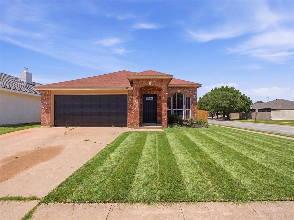 415 Cross Cut Drive, Arlington, TX 76018