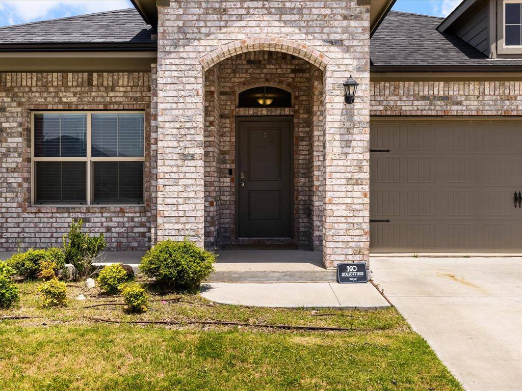 9620 Hickory Knob Drive, Fort Worth, TX 76108
