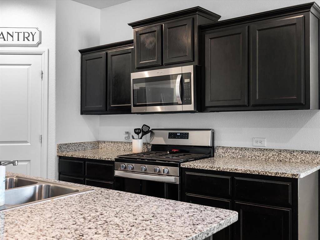 9620 Hickory Knob Drive, Fort Worth, TX 76108