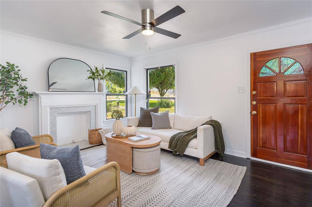 8915 Diceman Drive, Dallas, TX 75218